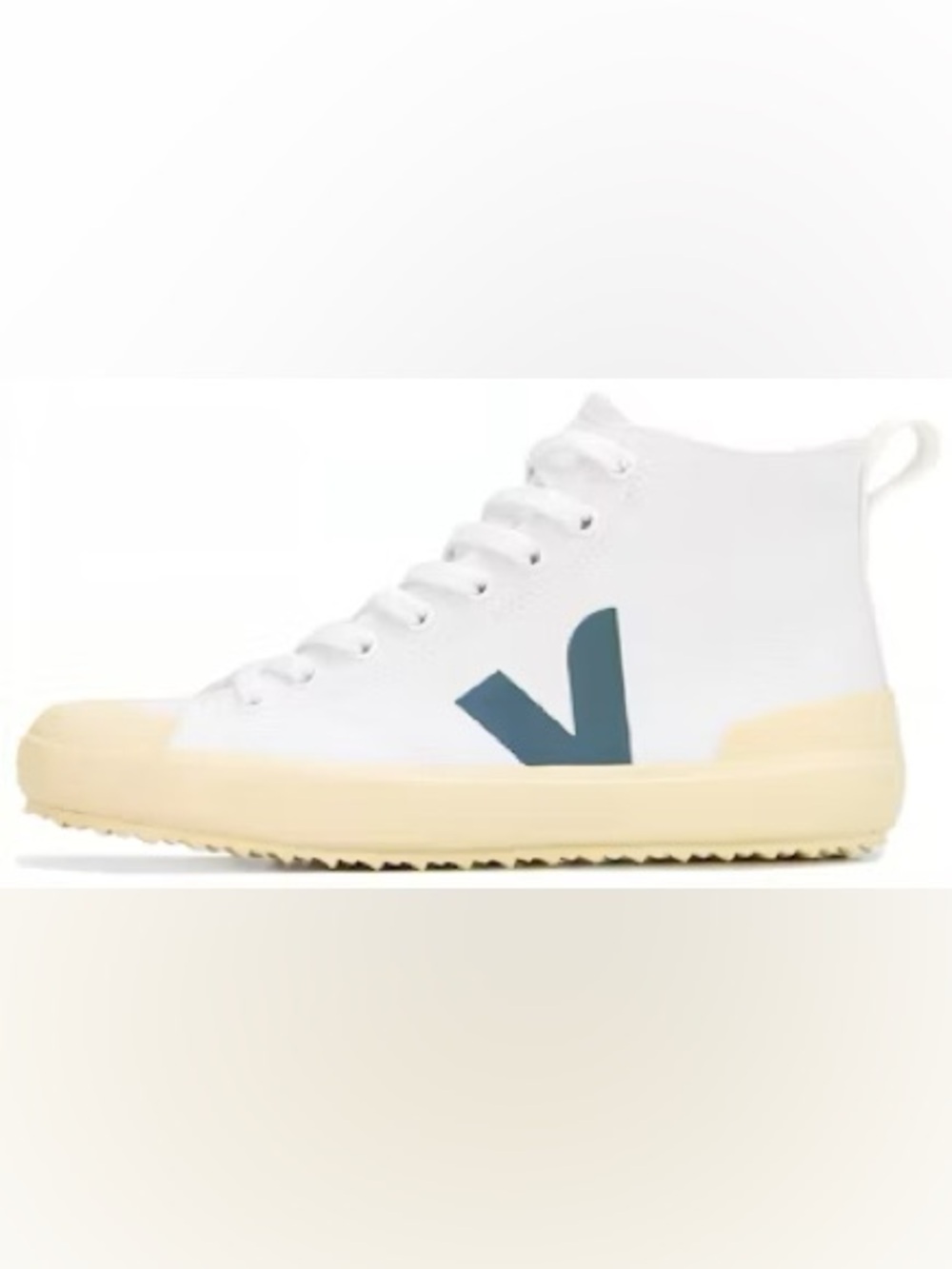 Veja Nova HT Canvas high-top sneakers size 6